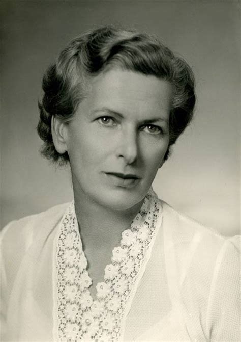 Barbara Elizabeth Messenger Casablanca