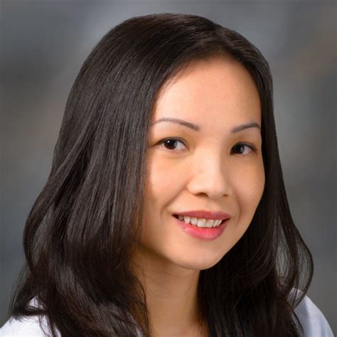 Barbara Nguyen  Zhaotong