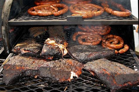Barbeque in dallas. List of Top 13 BBQ Restaurants in Dallas. Here’s our lineup of the top BBQ spots to stop at in Dallas, where Texas tradition and phenomenal smoked meat are … 