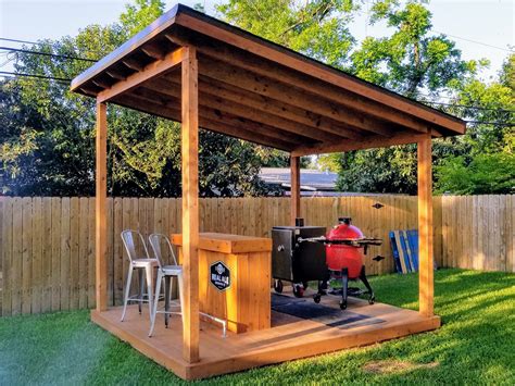 Barbeque shack. So this, is my pride and joy, my happy place! It also doubles as my BBQ SchoolHere's a little run through of my BBQ shack and some of the toys in it. Feel fr... 