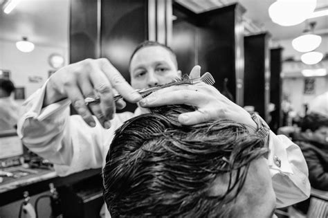 Barber indianapolis. Getting a haircut can be a daunting task, especially if you’re unsure of what style you want. If you’re a man looking to switch up your hairstyle or simply maintain your current on... 
