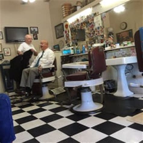 Barber shop lubbock. About Jerry's Barber Shop. Jerry's Barber Shop is located at 6520 University Ave in Lubbock, Texas 79413. Jerry's Barber Shop can be contacted via phone at 806-795-7332 for pricing, hours and directions. 