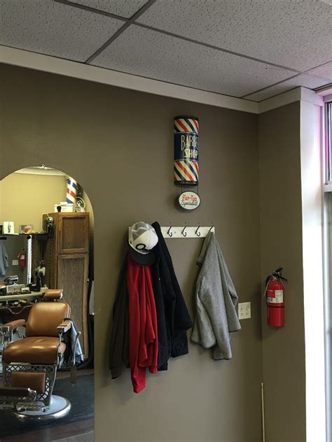 Barber shop omaha. Check out Lucky 13 Barber Shop and book your appointment now! Buy Products, Gift-Certificates, Memberships and more! 