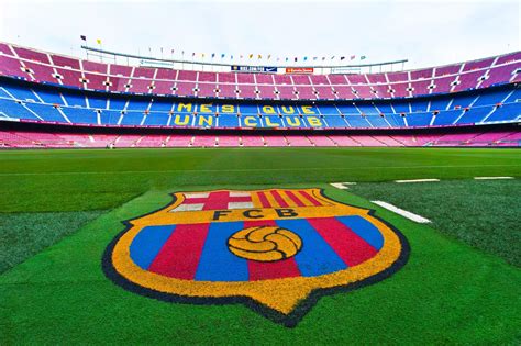 Barcelona stadion name