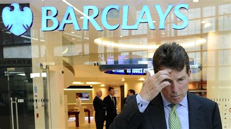 Barclays CEO Robert Diamond Resigns - WSJ