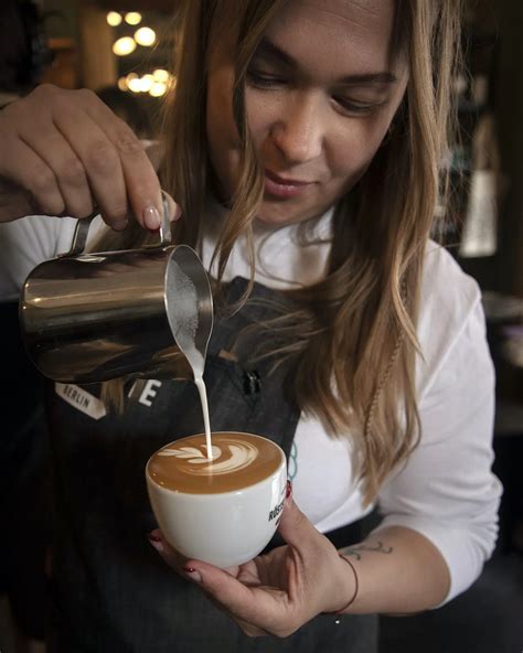 Barista_Riverbreann Leaked [CLIP] 😈 25 Vids