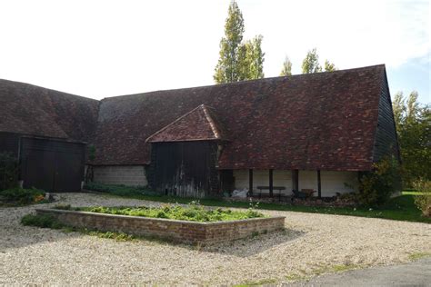 Barn Approximately 8 Metres South West of Medlake Farmhouse