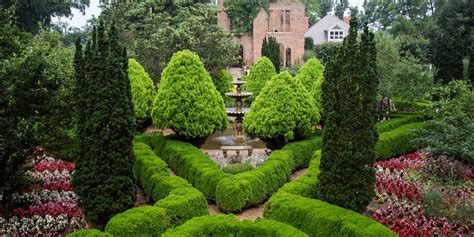 Barnsley gardens georgia. In the foothills of the Blue Ridge Mountains, Barnsley Gardens Resort is just a short drive from Atlanta, Chattanooga and Birmingham. This … 