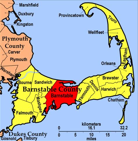 Barnstable county. Barnstable, city, Barnstable county, southeastern Massachusetts, U.S. It is situated between Cape Cod Bay and Nantucket Sound, on the “biceps” of Cape Cod. It was settled in 1638 by farmers who were attracted to the site by salt hay found in the surrounding marshes, and in 1685 it was designated 
