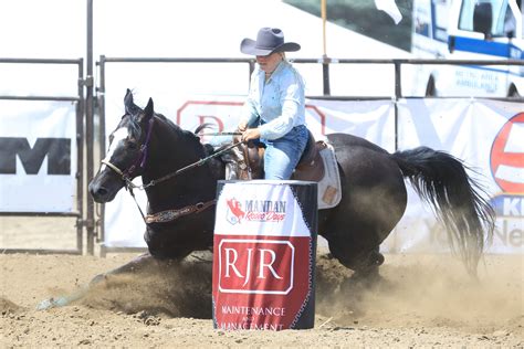 Only four cowgirls have kept all the barrels standing in Las Vegas: 