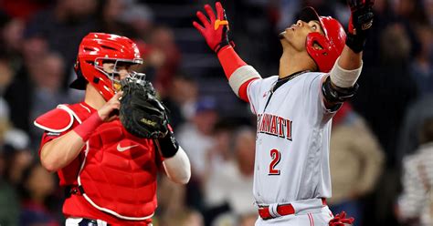 Barrero’s grand slam lifts Reds to 9-8 win over Red Sox