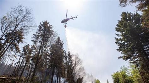 Barrington Lake blaze largest ever in recorded in provincial history at 200 square km