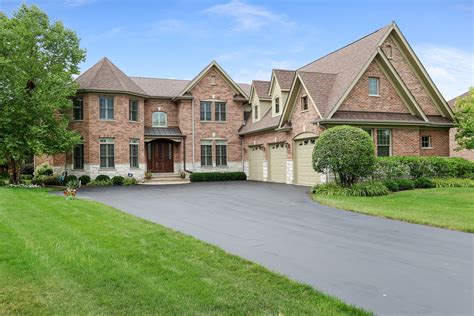Barrington houses for sale. Recommended. Explore Similar Homes Within 2 Miles of The Woods of South Barrington, IL. $999,000 Open Sat 11AM - 1PM. 5 Beds. 3.5 Baths. 4,712 Sq Ft. 6 Stone Ridge Dr, South Barrington, IL 60010. Stunning home, on an amazing lot in a great location! These 5 beds 3.5 baths home is completely updated and turnkey. 