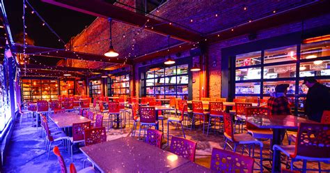 Bars downtown indy. Are you looking for exciting events to attend in downtown Orlando this weekend? Look no further. From live music performances to art exhibitions, downtown Orlando has something to ... 
