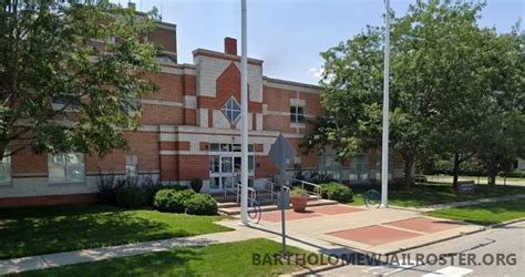 Bartholomew county inmate roster.  Bartholomew County Jail Inmate Search I...