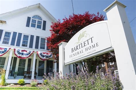Bartlett funeral home in plymouth ma. Plymouth, Massachusetts, United States. Phone: 508-746-3456. | Obituary Directory | Powered by FrontRunner Professional. Bartlett Funeral Home and 1620 Cremations our Low Cost Cremation Service has been serving Plymouth, Kingston and Duxbury Massachusetts for generations. We offer first in class service and options to meet all budgets. 