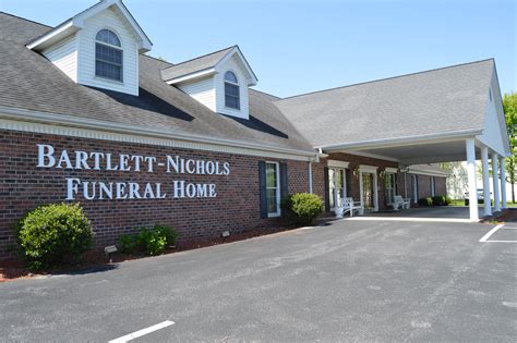 Bartlett nichols funeral home. Things To Know About Bartlett nichols funeral home. 