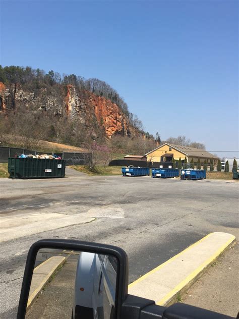 You can recycle your motor oil and paint. Upvote Downvote. See 2 photos and 1 tip from 24 visitors to Bartow County Dump (recycling). "You can recycle your motor oil and paint".