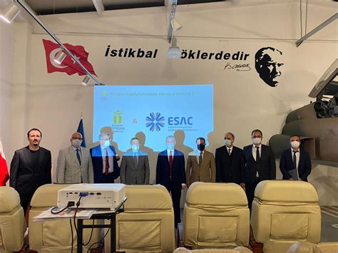 codini.rgarabwor.edu.pl. 