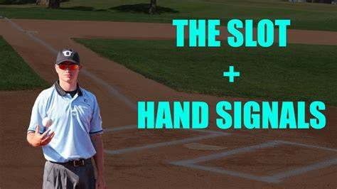 Base umpire