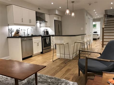 Basement with kitchen for rent near me. As of September 2023, the average rent for a 2 bedroom in Vancouver, BC is $4,002 per month. 