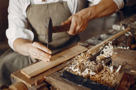 Basic training manual carpentry and joinery. - Marco foscarini e venezia nel secolo xviii..