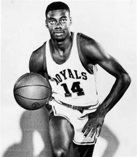 Julian Wright. Toronto Raptors ( 11) Max Zaslofsky. Milwaukee Hawks ( 54) Gary Zeller. New York Nets ( 72) Harry Zeller. Pittsburgh Ironmen ( 47) NBA & ABA Players Who Wore Uniform Number 14.. 