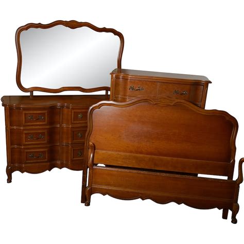 1960 Bedroom Set French Provincial - 24 For Sale on 1stDibs Are you in the market for new furniture and looking to create a stylish, comfortable space in your home? If so, a visit to a Bassett showroom can unlock the secrets to finding the. . 