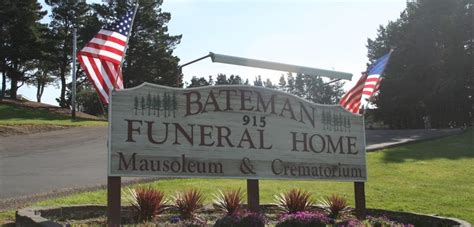 Bateman funeral home goodland ks.  At Bateman Funeral Home, located at 211...