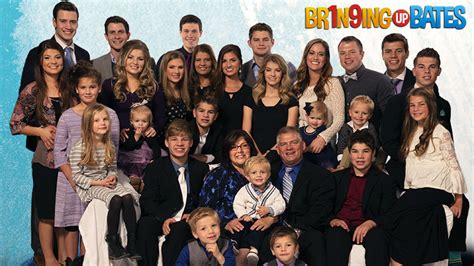 Josie and Kelton are part of the Bates mega-family of East Tennessee, which includes Gil and Kelly Jo Bates, their 19 children, six sons- and daughters-in law and nine grandchildren. "Bringing Up ...
