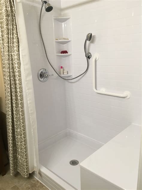 Bathfitters reviews. Things To Know About Bathfitters reviews. 