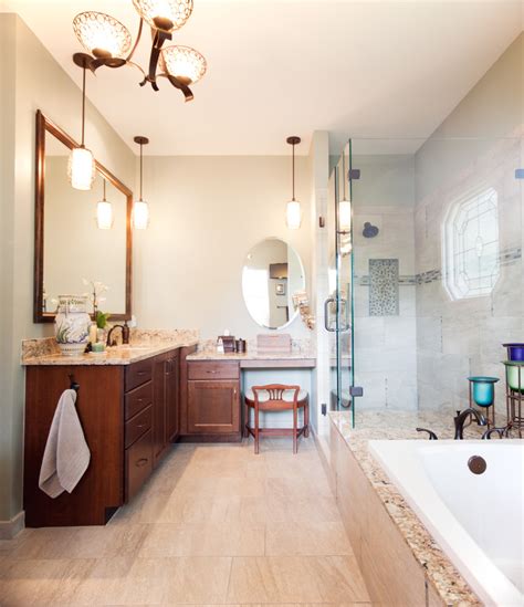 Bathroom remodel austin. Katz Builders Inc. is a remodeling contractor serving customers in Austin. It remodels and renovates bedrooms, kitchens, and bathrooms. In addition, the firm expands the homes of homeowners, adding rooms or floors as needed. The company has been building and improving houses since 1984. 