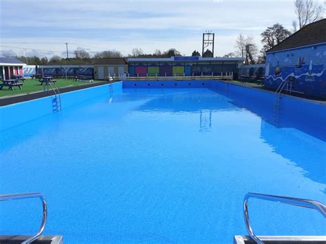 Bathurst Pool Lydney - Facebook