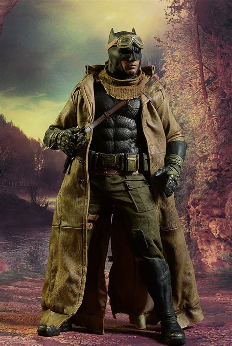 Batman Knightmare Hot Toys  1251433000.