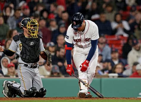 Bats fall silent, Sox lose to Pittsburgh 4-1