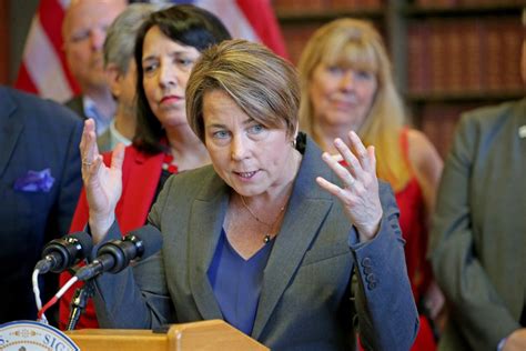 Battenfeld: Maura Healey pushes panic button on migrants and tries to dodge responsibility