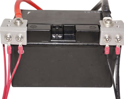 This battery terminal kit from Cllena can be used in a ground or parallel connection configuration or as a battery extension. In addition to the positive and negative battery terminals, the kit ...