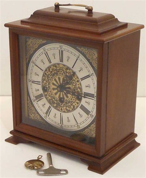Battery operated westminster chime clock manual. - Negre comme il y a peu de blancs.