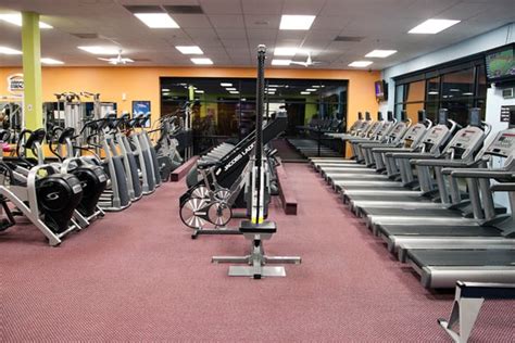 Best Gyms in Battle Ground, WA - Snap Fitness, Resolution Fitness , Battle Ground Fitness, LA Fitness, East Ridgefield CrossFit, Anytime Fitness, Lake Shore Athletic Club, Clark County Family YMCA, Fortitude Fitness / CrossFit Untamed, Planet Fitness. 