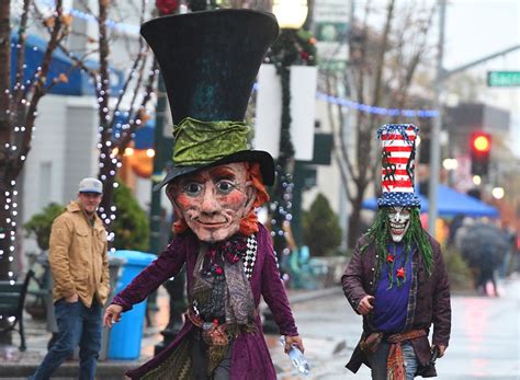 Bay Area ‘mad’ crazy about holiday festival