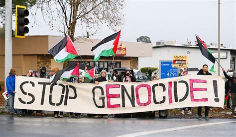 Bay Area peace groups rally outside Travis assails base’s ‘complicity in genocide’ in Gaza