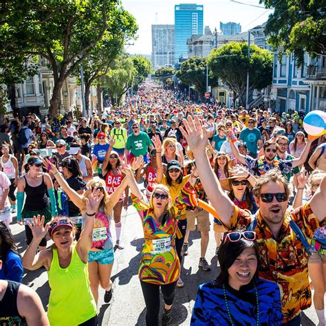 Bay to breakers 2023. Zia Martinis partakes in the 2022 Bay to Breakers race in San Francisco, Calif. on May 15, 2022.Douglas Zimmerman/SFGATE. As usual, there was a healthy contingent of salmon running upstream and ... 