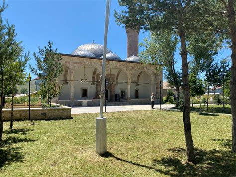 Bayburt Demirozu Ciftetas Mahallesi terapi halı yıkama
