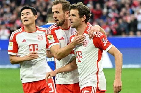 Bayern scores 8 goals in 2nd half against Darmstadt. Kane strikes from own half and Neuer returns