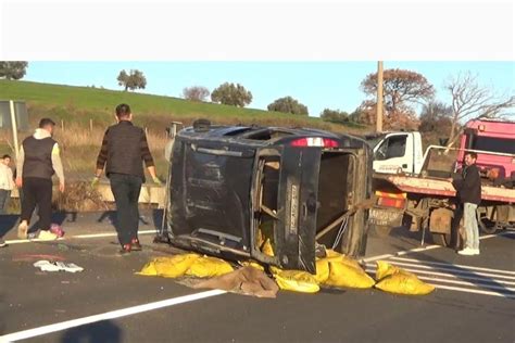 Bayramiç’te 2 aracın çarpıştığı kazada 2 kişi yaralandıs