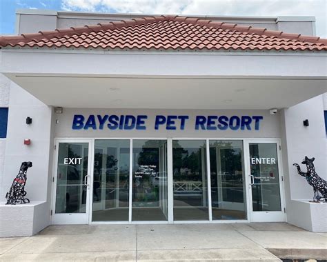 Bayside pet resort. Bayside Pet Resort is conveniently located near SRQ airport for all of your canine and feline lodging needs. In addition to overnight accommodations, we offe... 