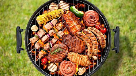 BBQ Grills & Smokers. Explore the best BBQ Grills and Smok