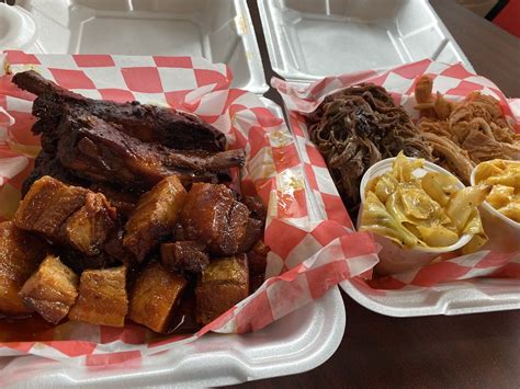 Bbq lexington ky. Find a Famous Dave's BBQ restaurant near you in LEXINGTON - TO GO ONLY, KENTUCKY. View our store hours, directions, phone number, menu, and more. Order online now! ... Lexington, KY 40509. 859-800-6989. directions > Catering Phone Number. 877-279-1234. Set As My Location. 
