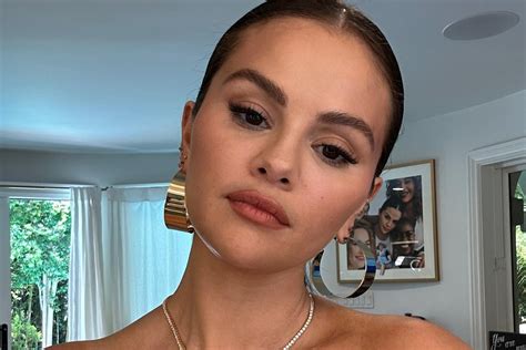 Bbw selena gomez nude pic. .  ...