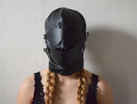 Bdsm gagged. Feb 28, 2022 · Bondage sex is a consensual activity that involves using physical restraints to restrict a partner’s freedom of movement. It is a perfectly healthy and respectful form of sexual activity, which ... 